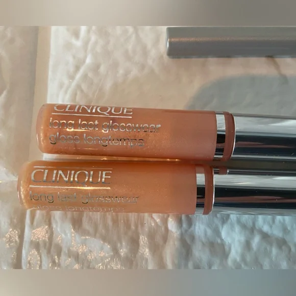 Clinique - Lot of Various Makeup Products - New - Picture 13 of 14